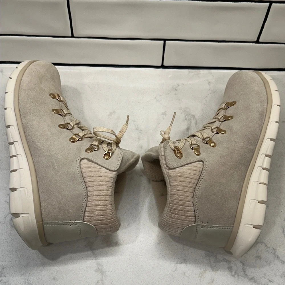 Skechers Synergy Water-Repellent Suede Lace-Up Hiker Boots Neutral Size 11